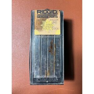 Ridgid 48265 1 1/8" -7 UNC (RH) High Speed Alloy Steel Universal Bolt Dies